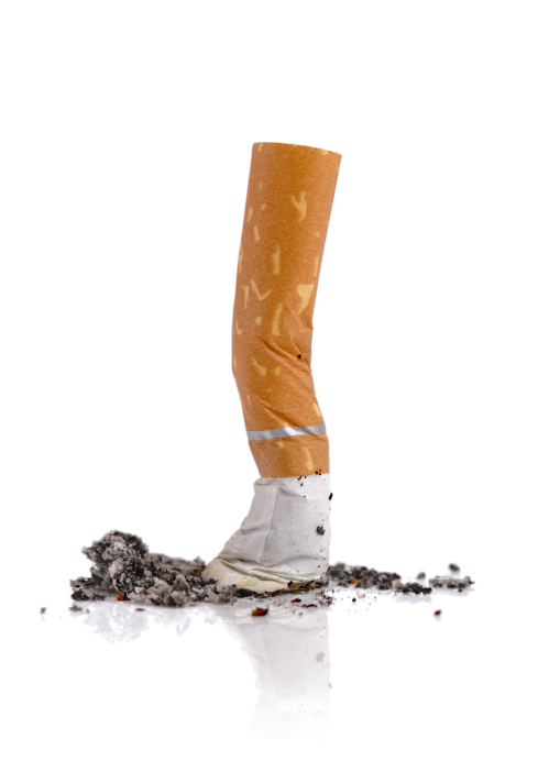 Le tabac contribue largement au jaunissement des dents